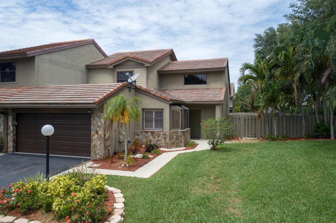 5005 Cayenne Lane - Photo 1
