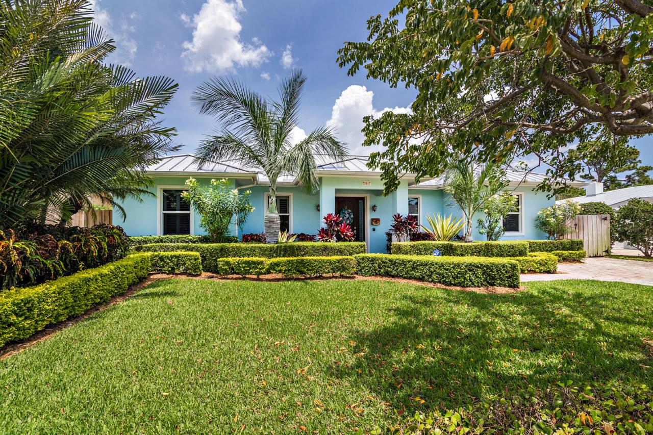 251 Alhambra Place - Photo 1