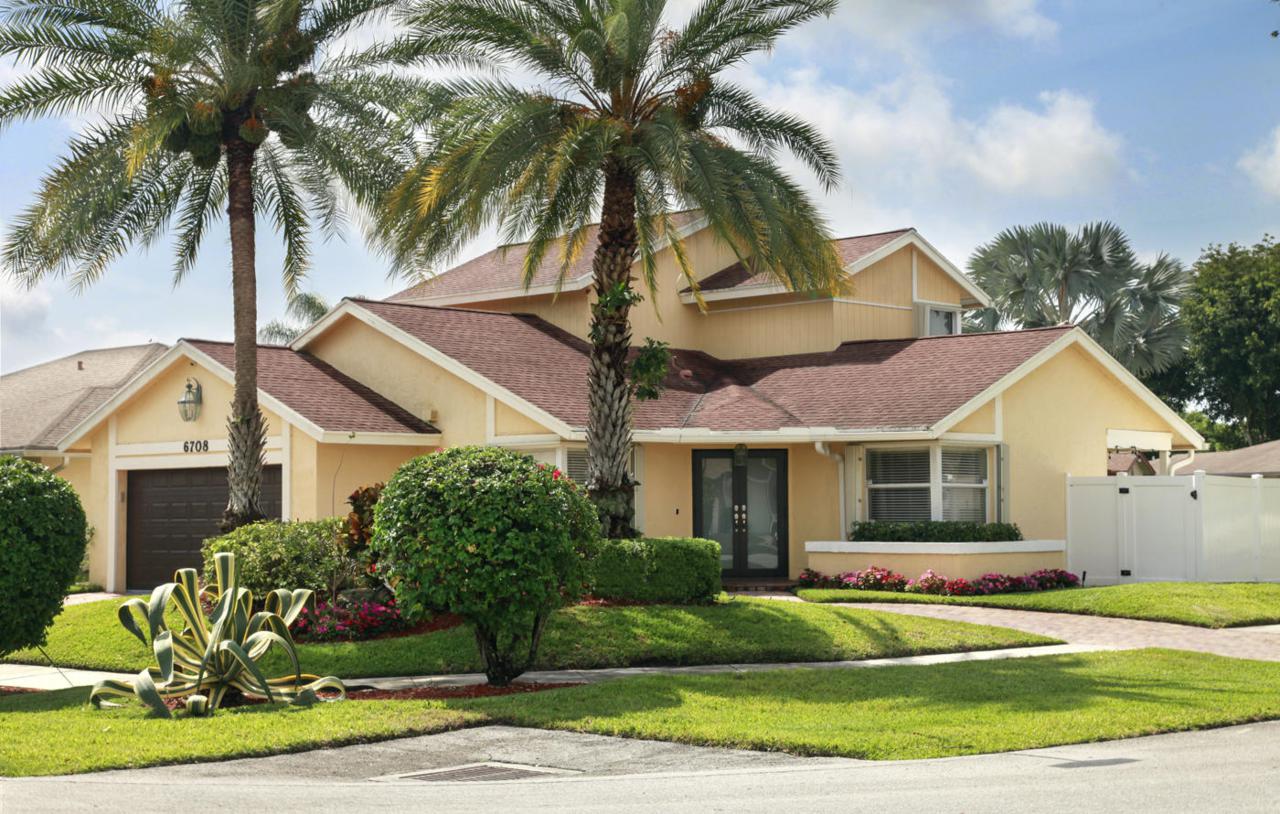 6708 Hollandaire Drive - Photo 1