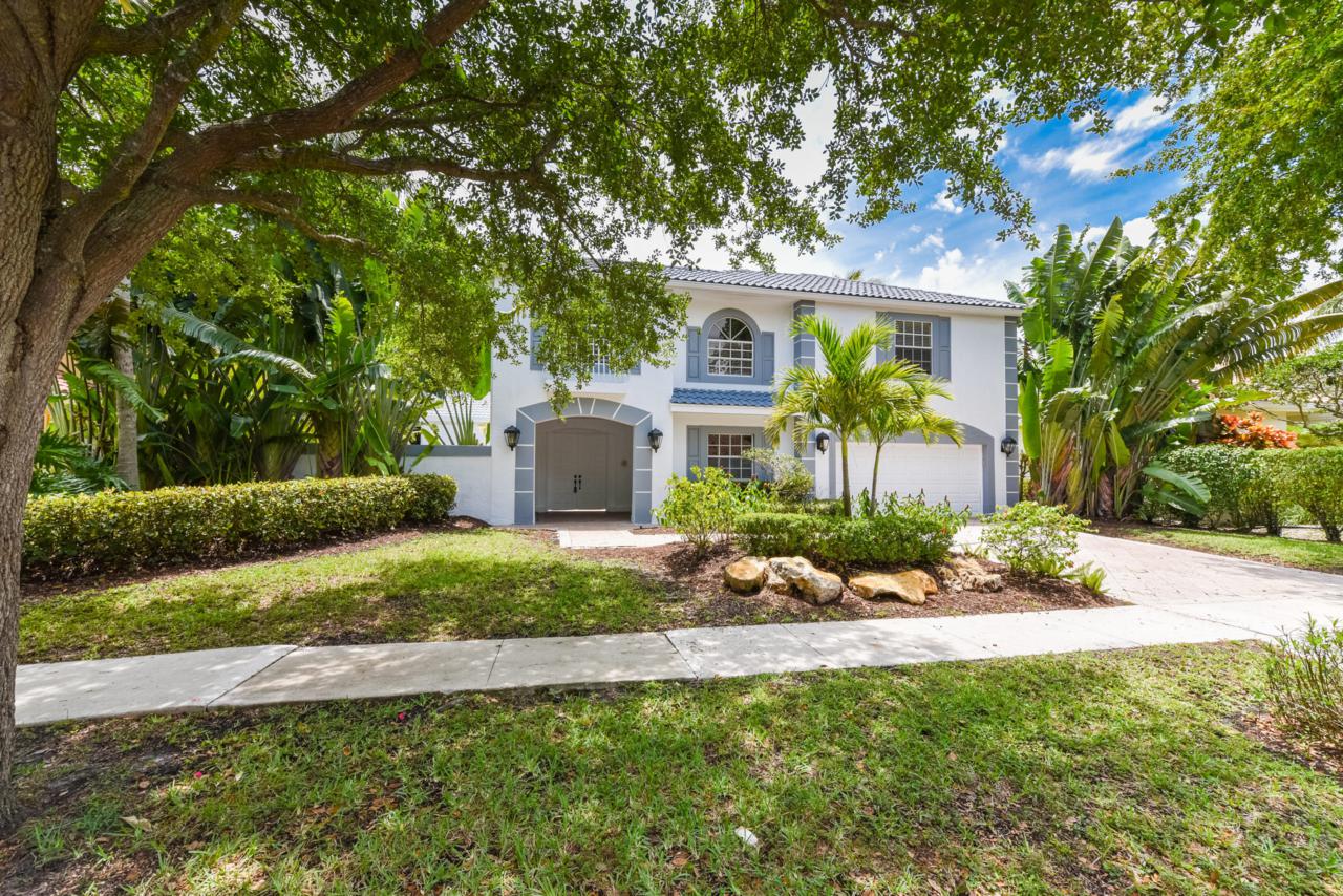 3126 60th Street - Photo 1