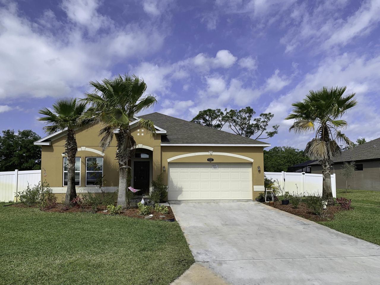 4751 Ashley Lake Circle - Photo 1