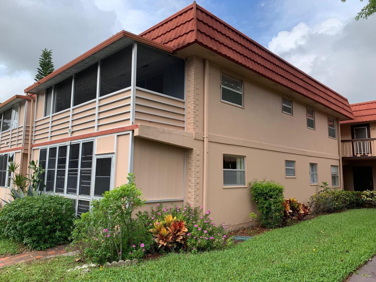 104 Tuscany B - Photo 1