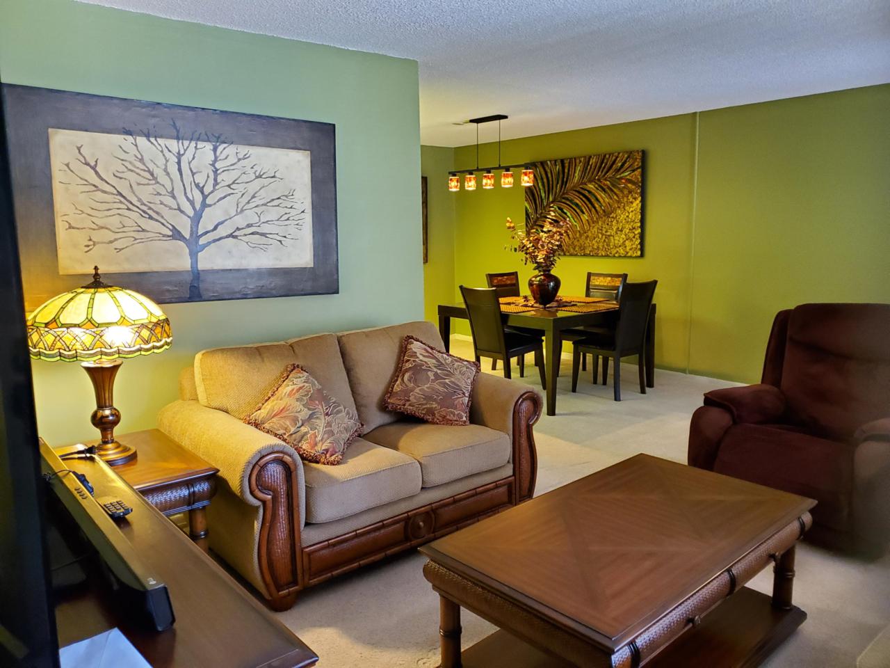 108 Wellington M - Photo 1