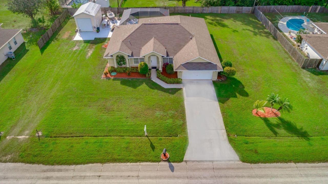 1372 Proctor Lane - Photo 1 1372 Proctor Lane - Photo 1