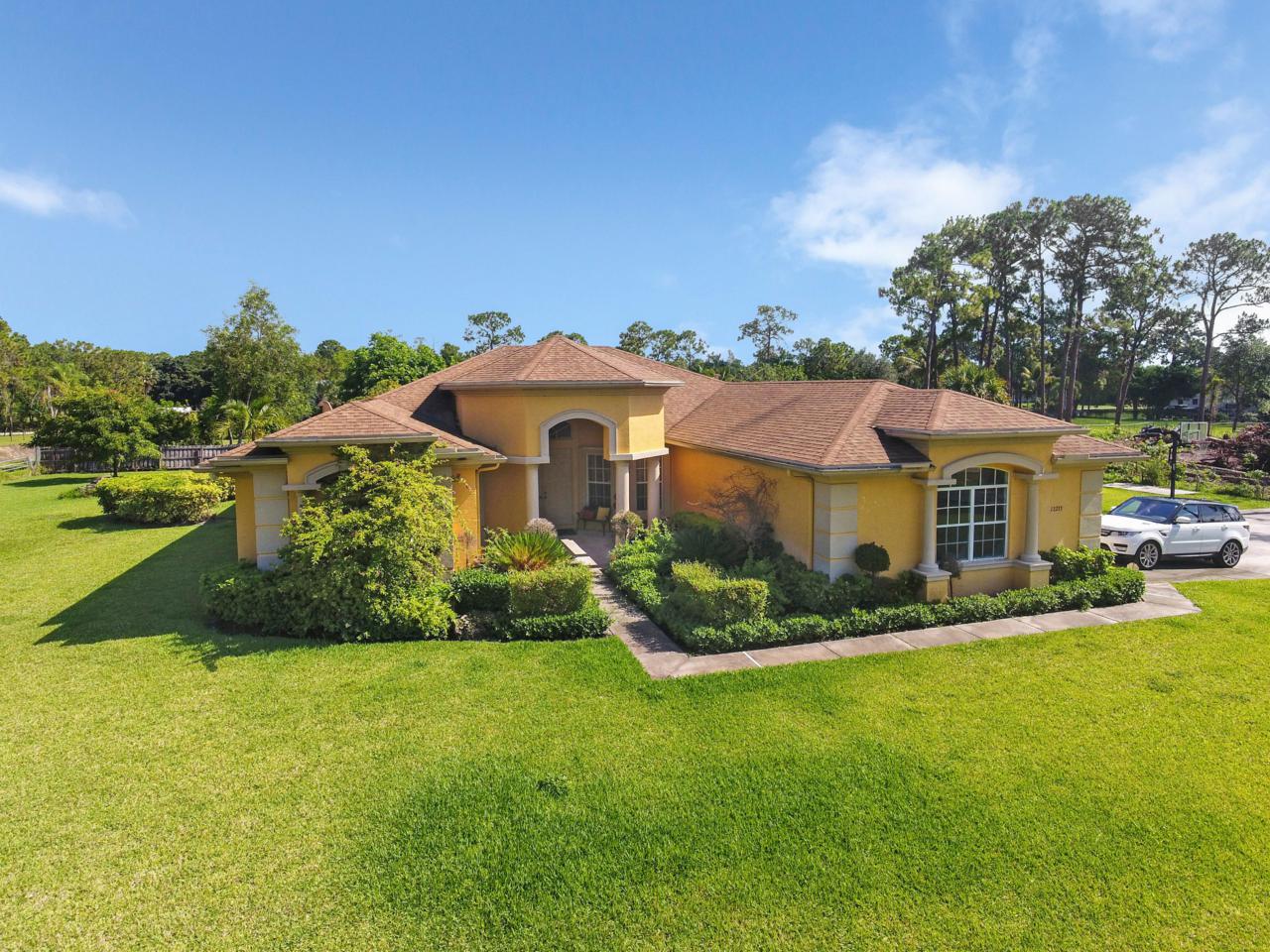 12233 67th Street - Photo 1
