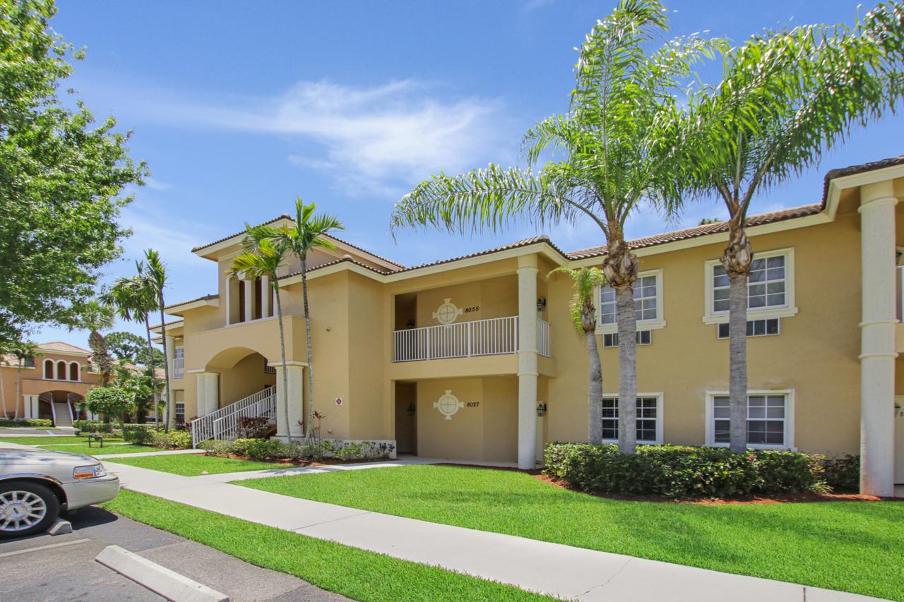 8027 Carnoustie Place - Photo 1