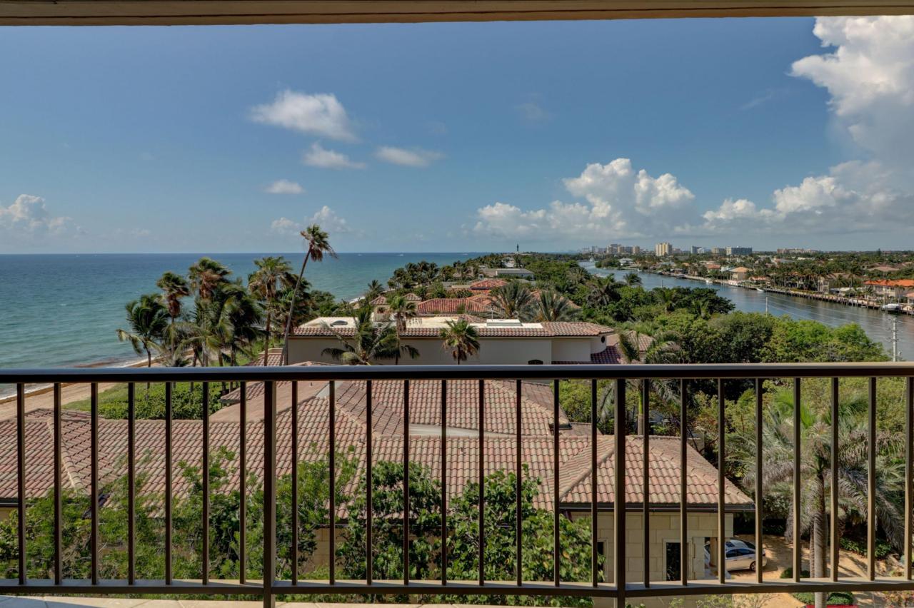 1021 Hillsboro Mile - Photo 1