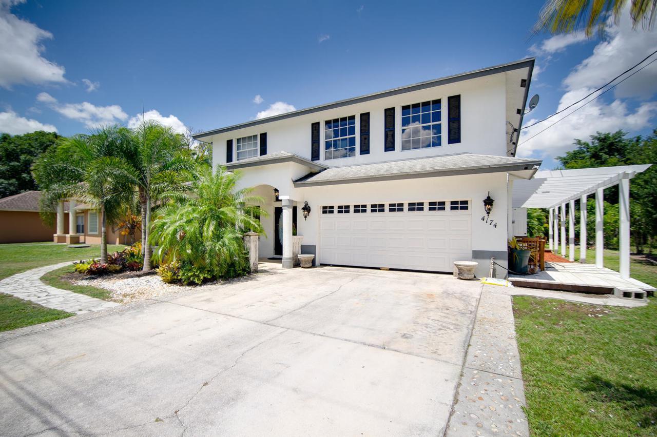 4174 Belshaw Street - Photo 1
