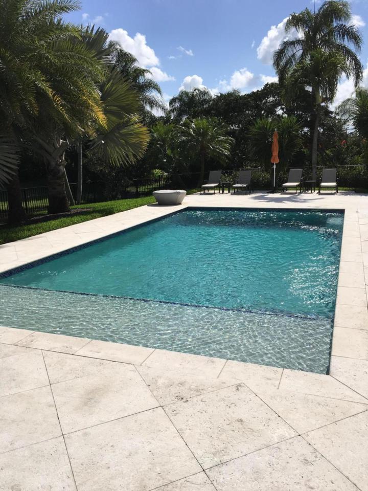 165 Village Way - Photo 1