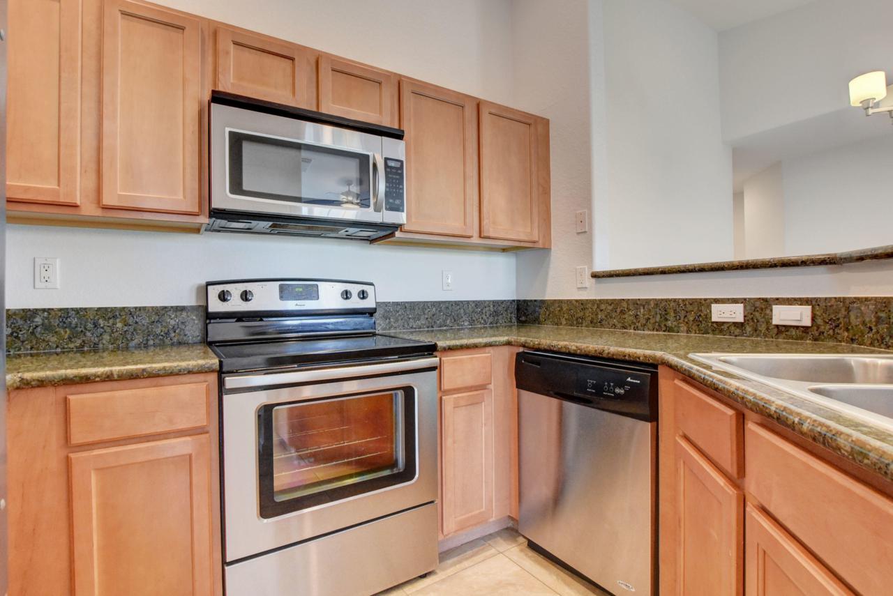 3242 Laurel Ridge Circle - Photo 1