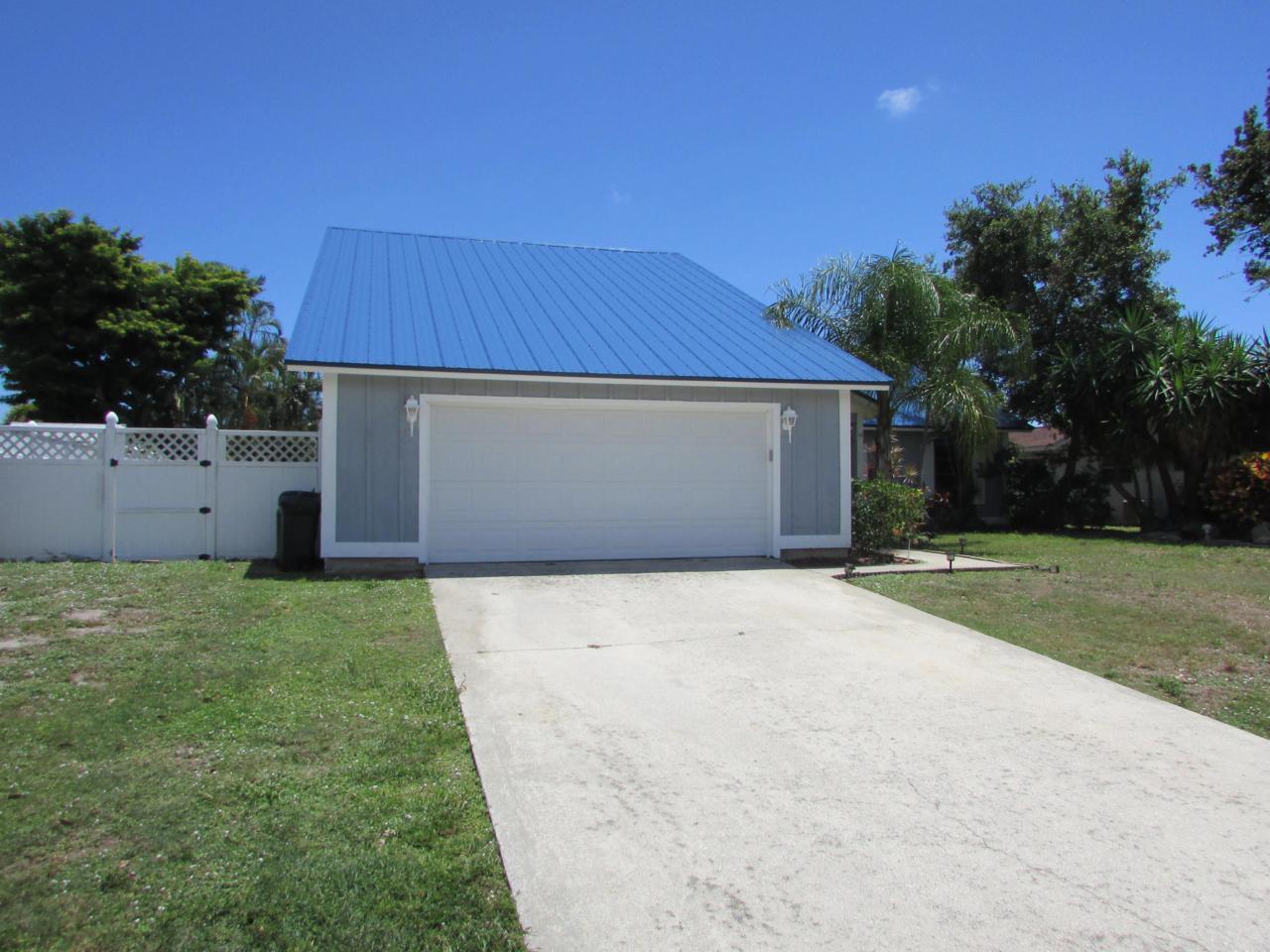 10162 Dogwood Avenue - Photo 1