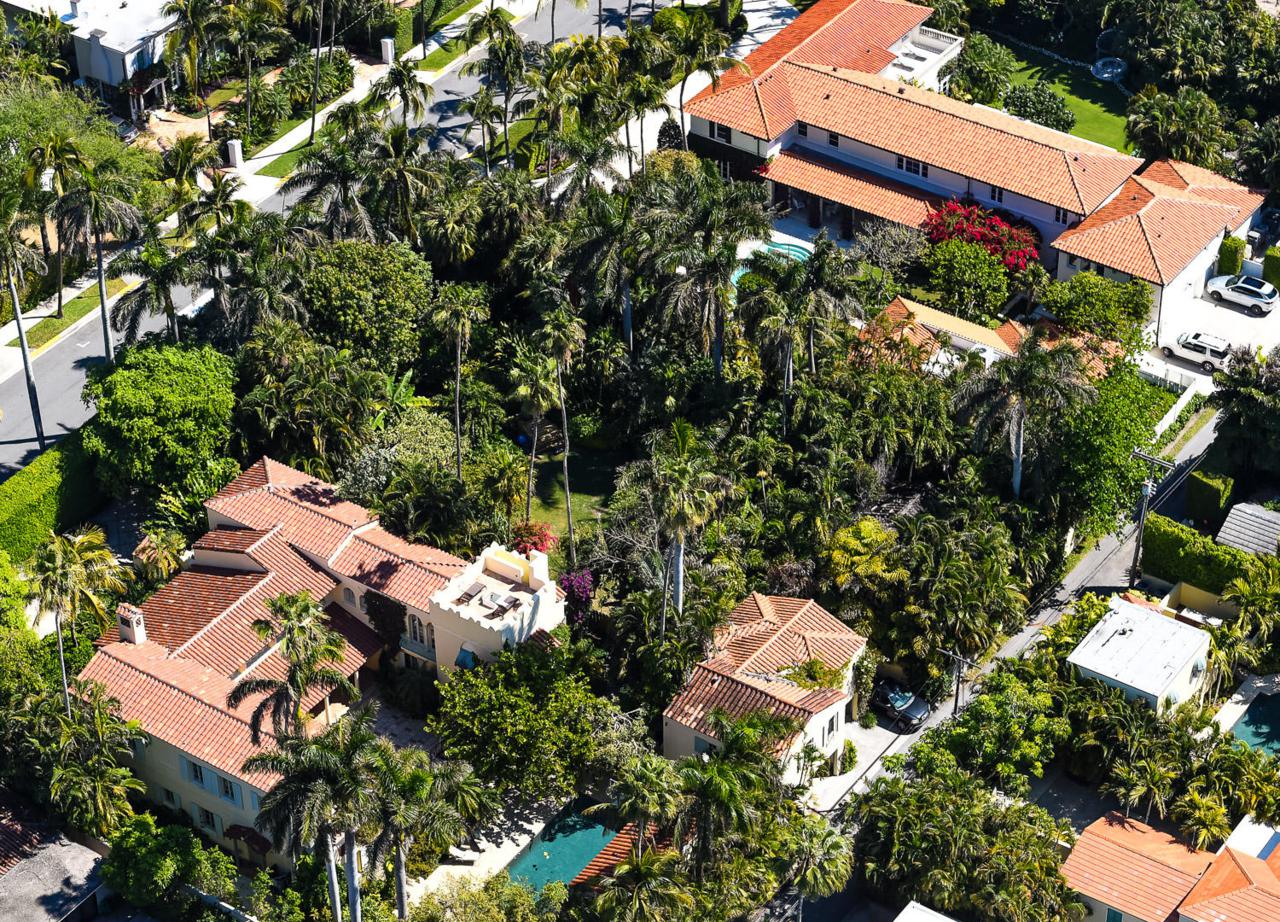 310 Clarke Avenue - Photo 1