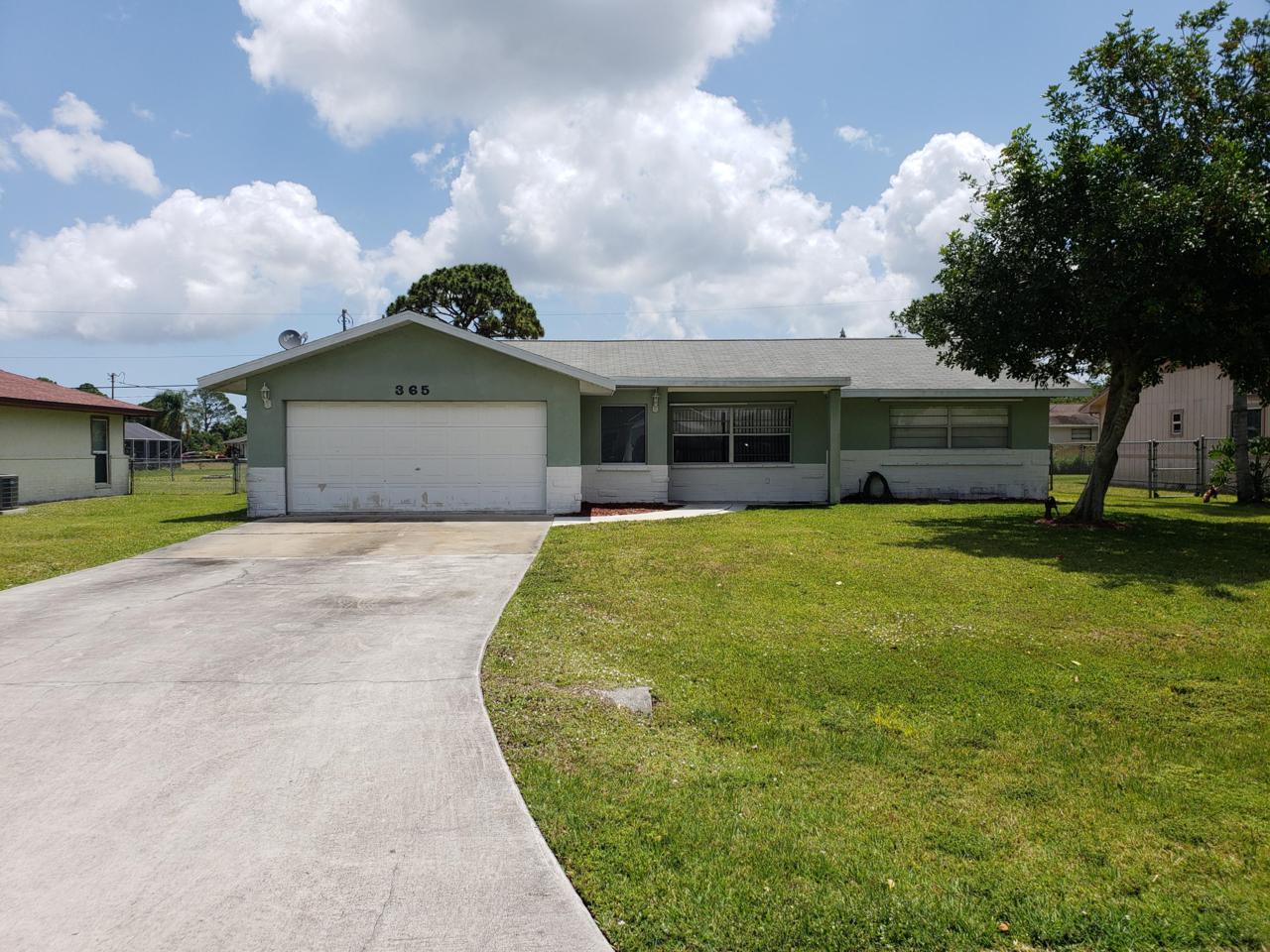 365 Hogan Street - Photo 1