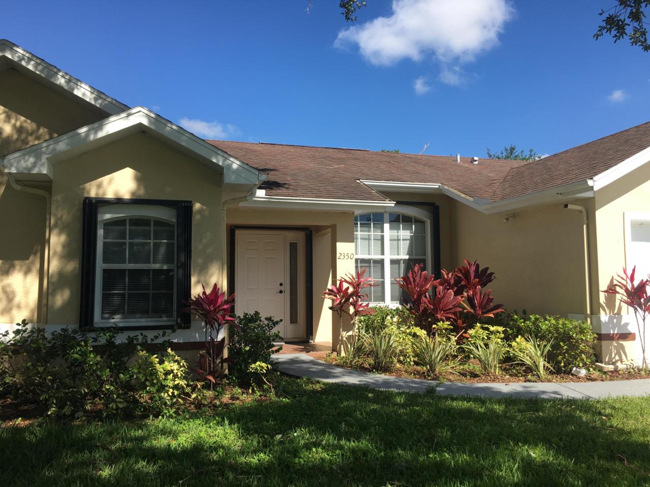 2350 Wynnewood Street - Photo 1