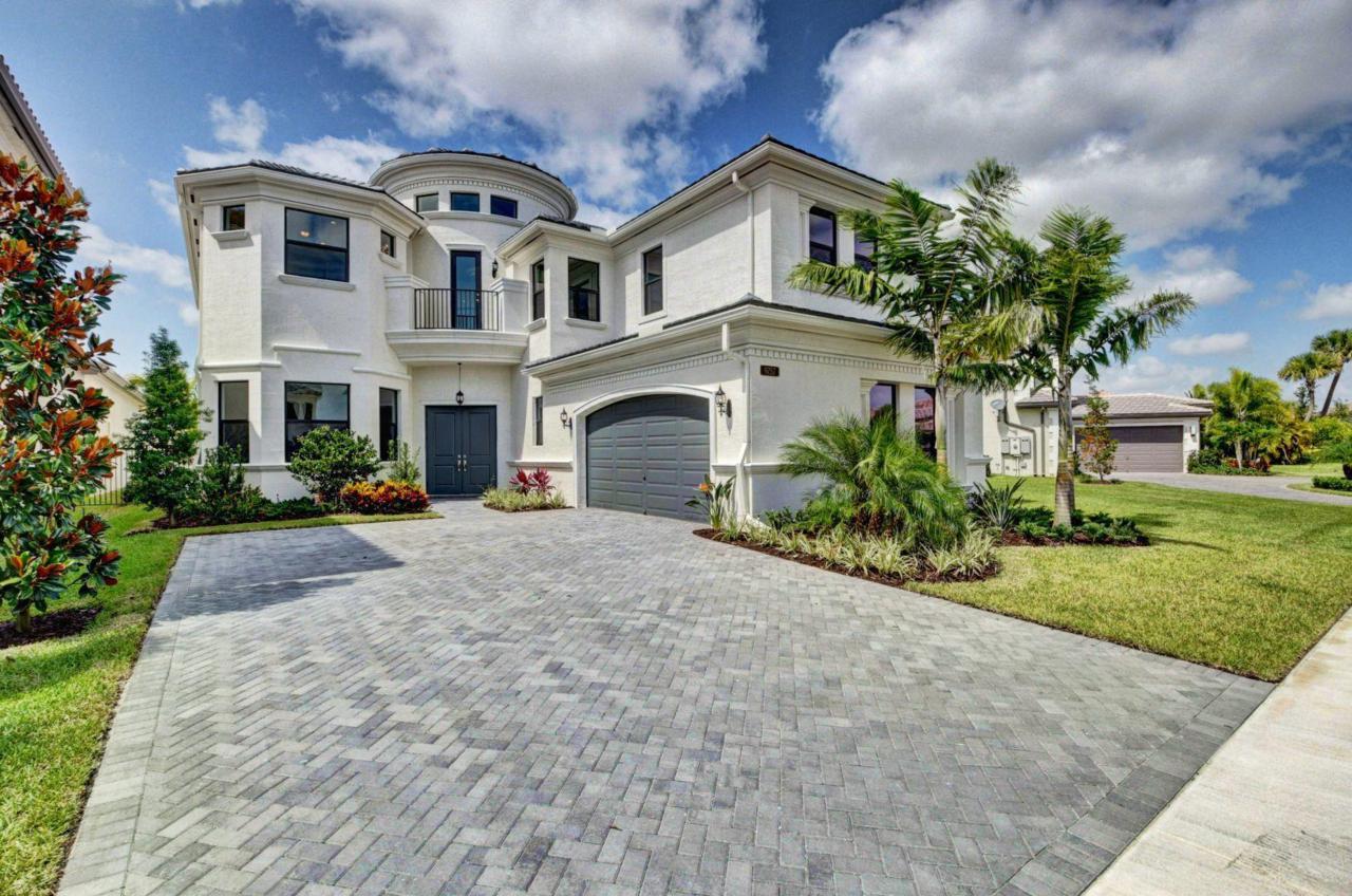 9757 Bozzano Drive - Photo 1
