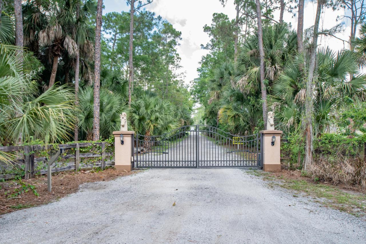 1154 Clydesdale Drive - Photo 1