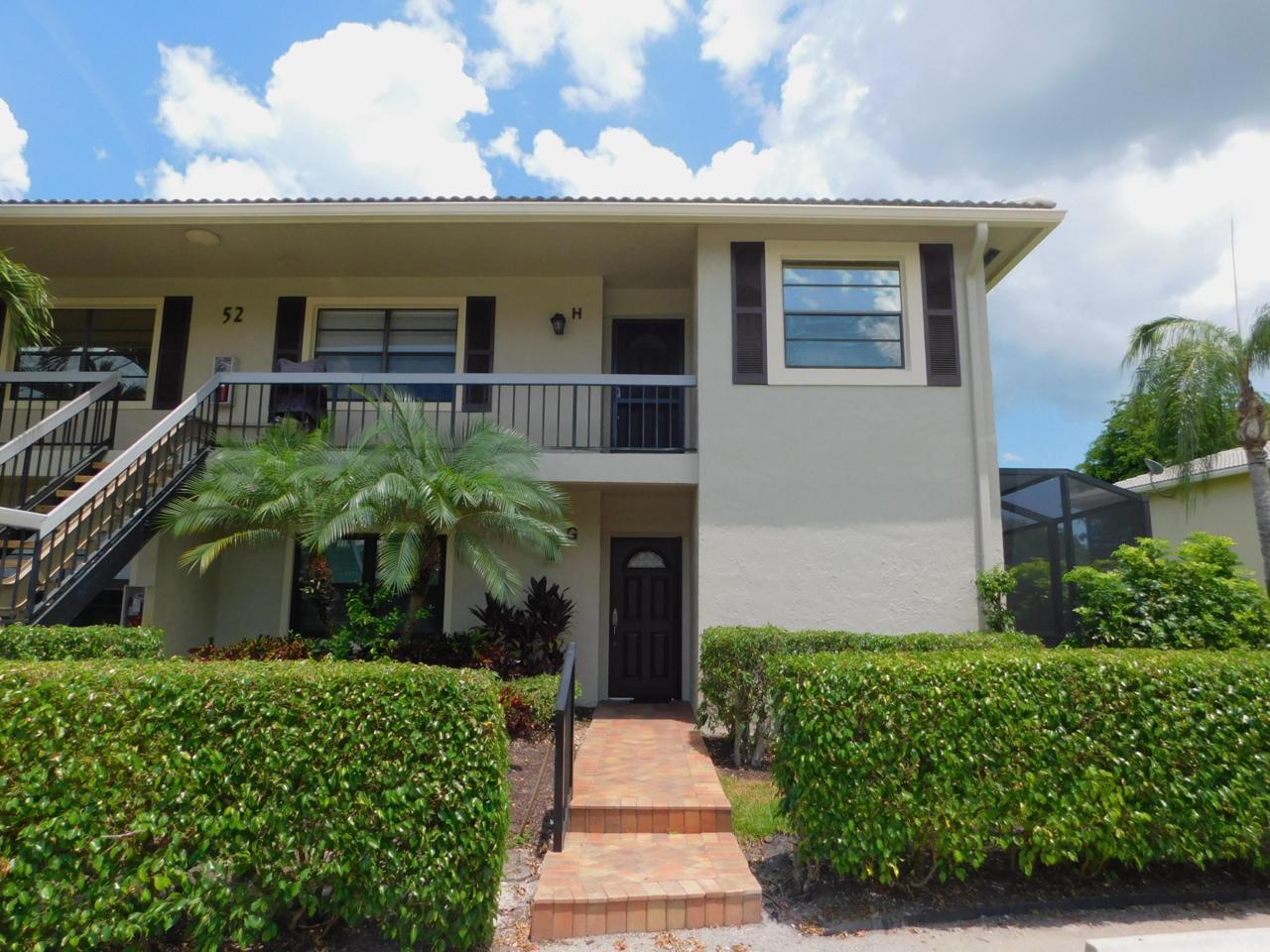 52 Stratford Lane - Photo 1