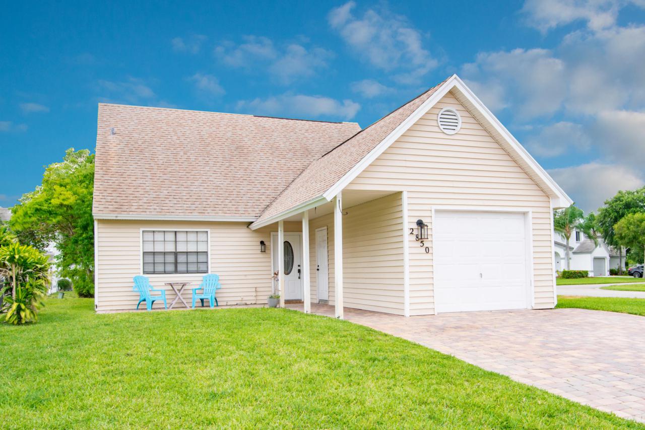 2850 Black Pine Court - Photo 1