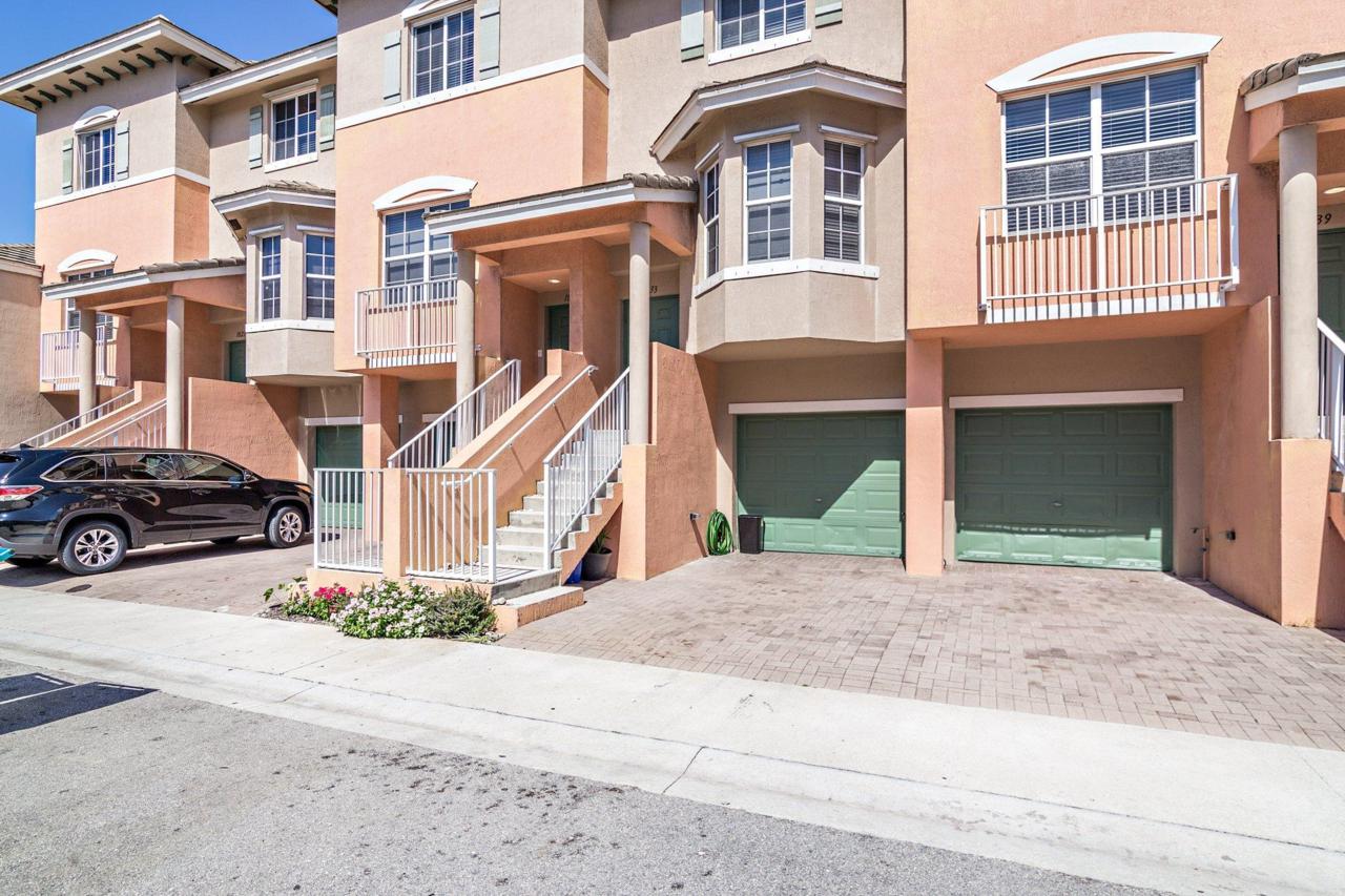 1824 6th Street - Photo 1