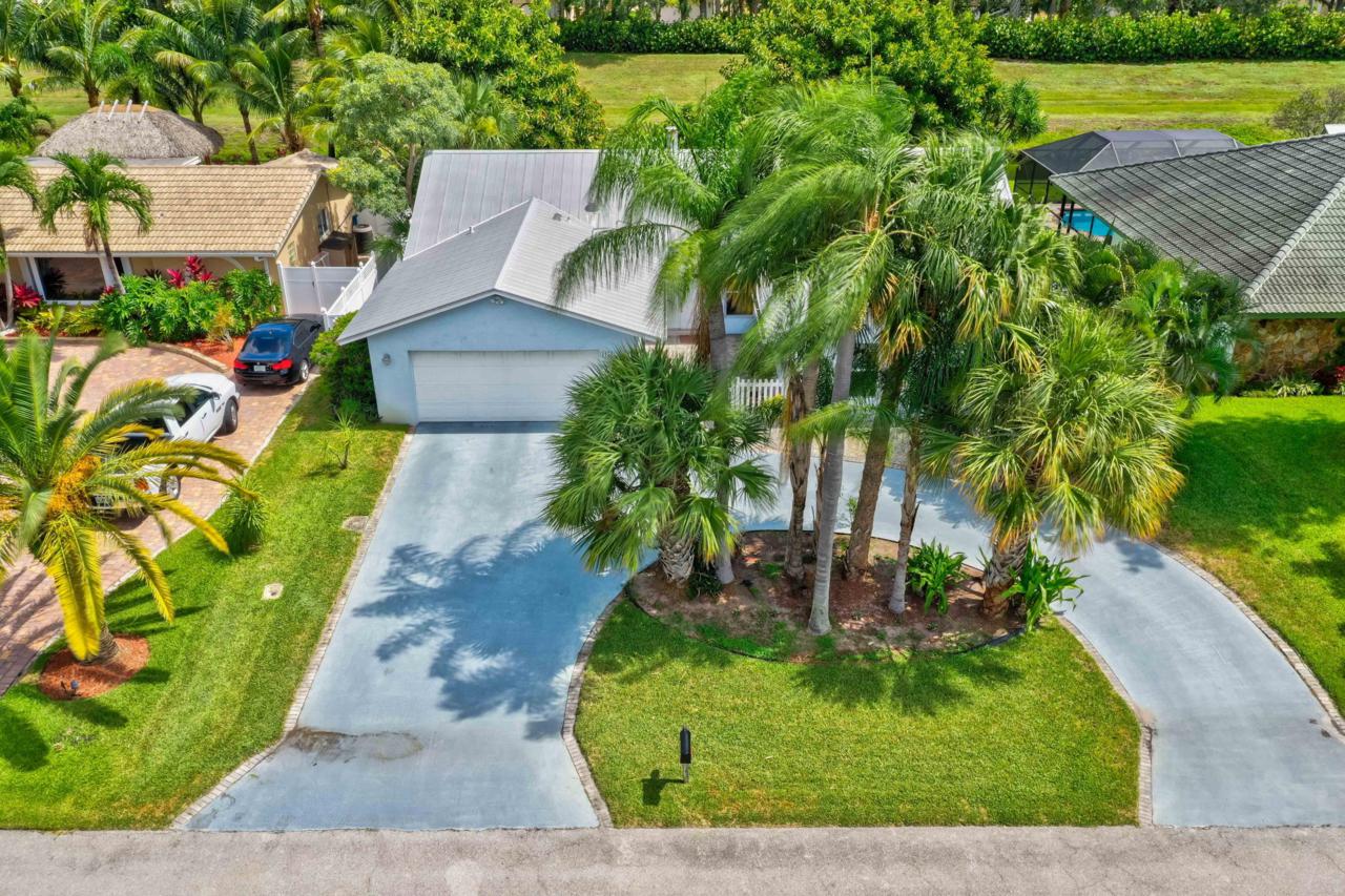 4151 Linden Avenue - Photo 1