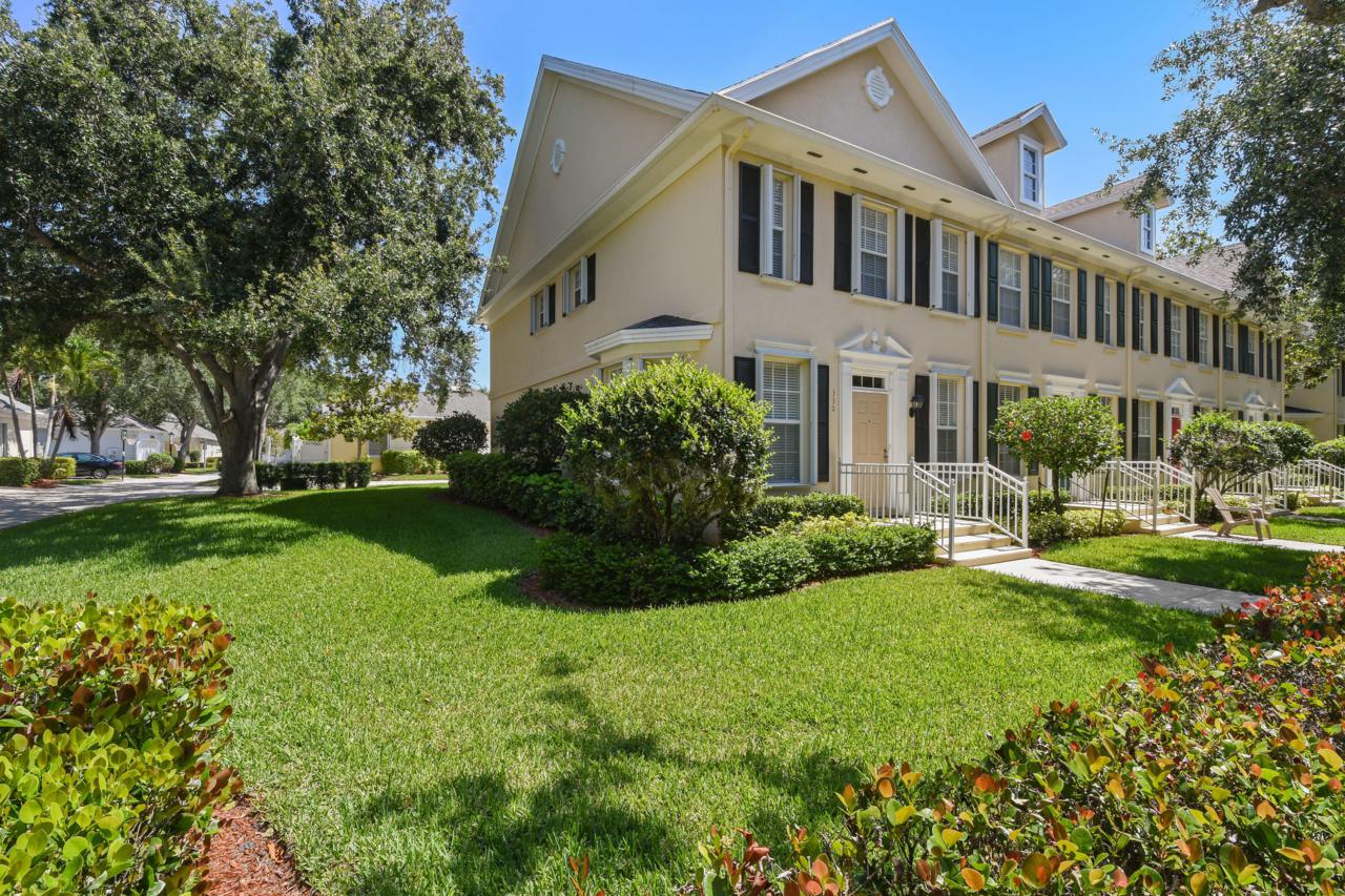 330 Jacaranda Drive - Photo 1