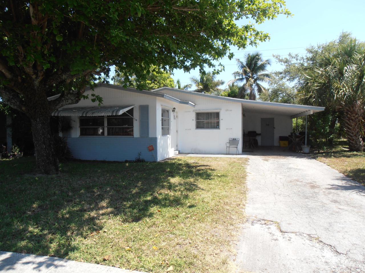1525 9th Street - Photo 1