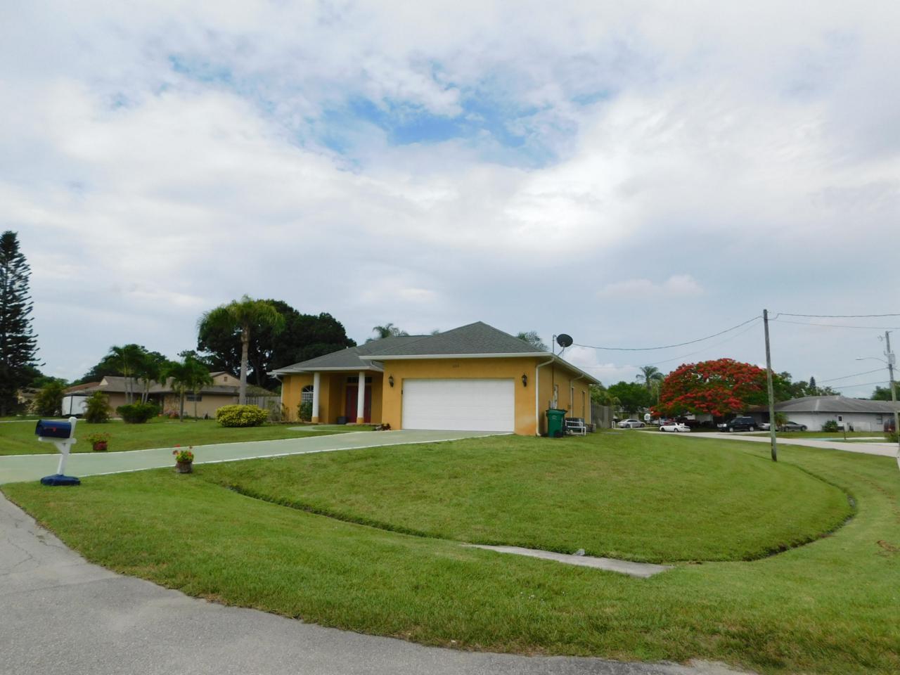 220 Verada Avenue - Photo 1
