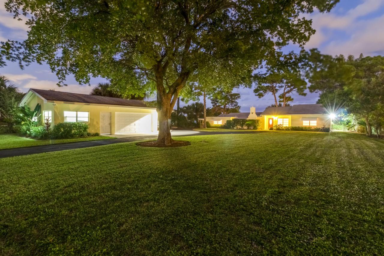 6604 Eastview Drive - Photo 1