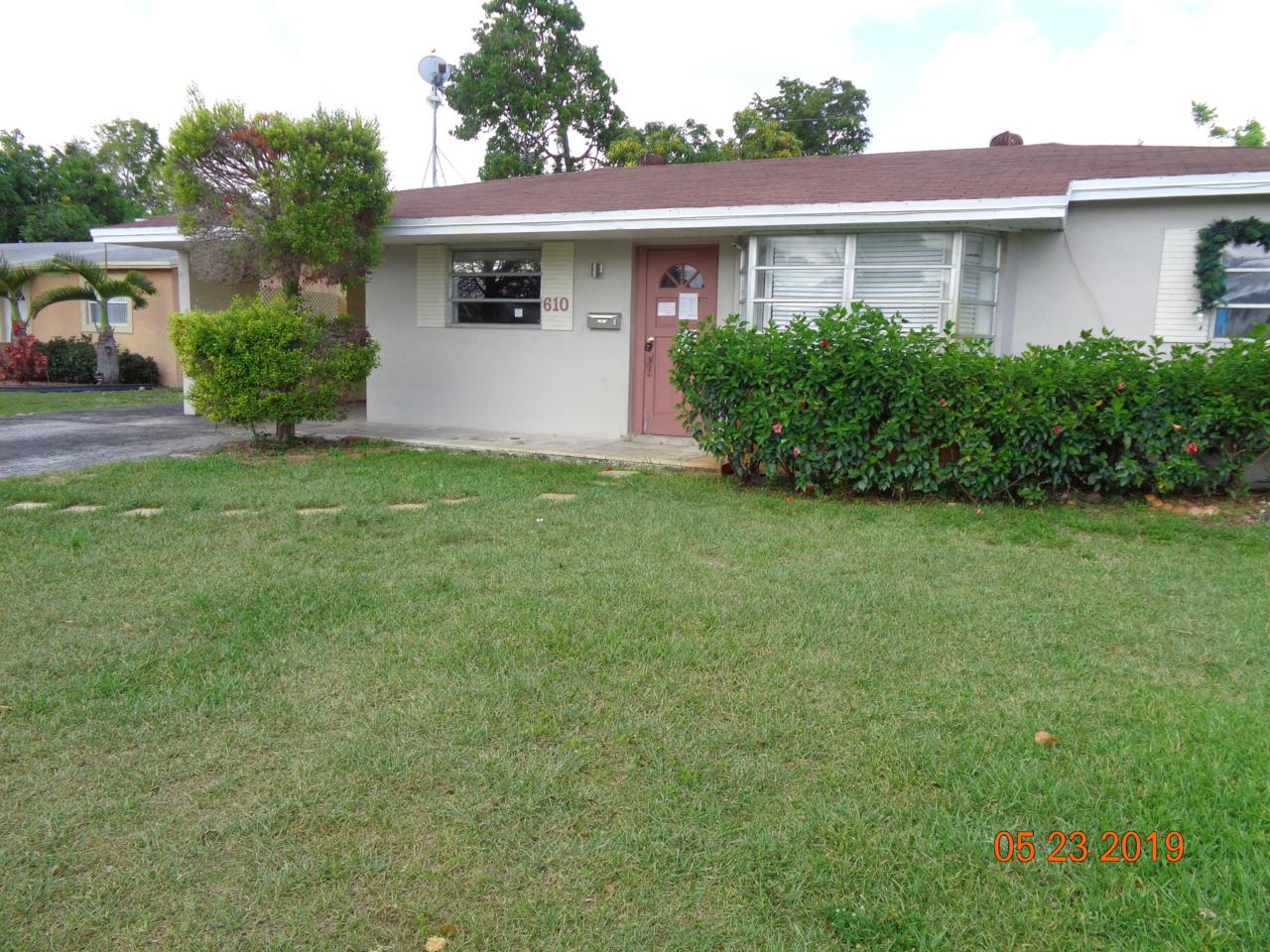 610 66th Avenue - Photo 1