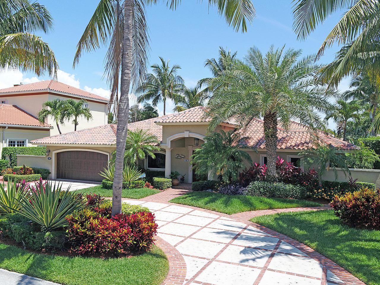945 Tropic Boulevard - Photo 1