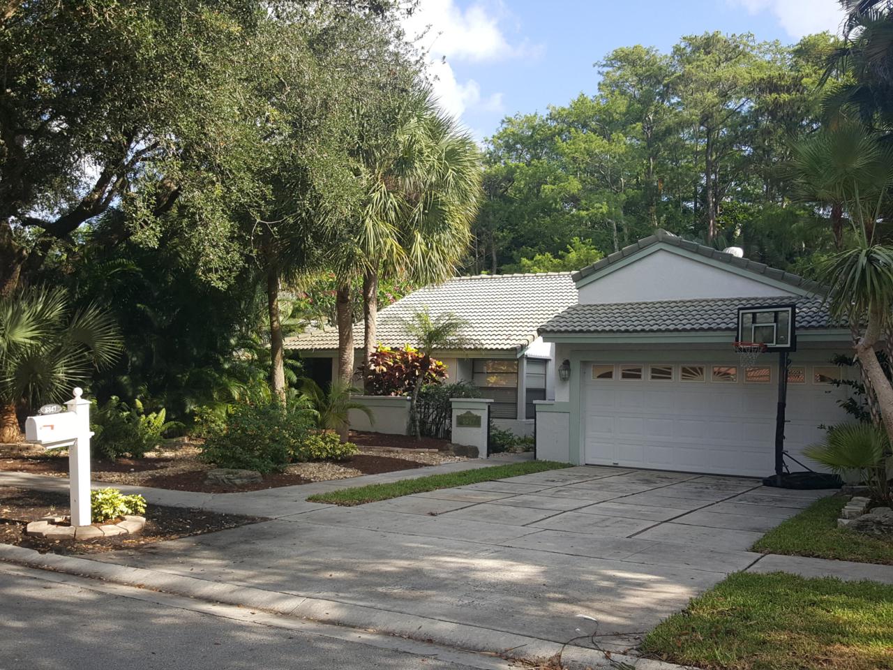8847 Escondido Way - Photo 1