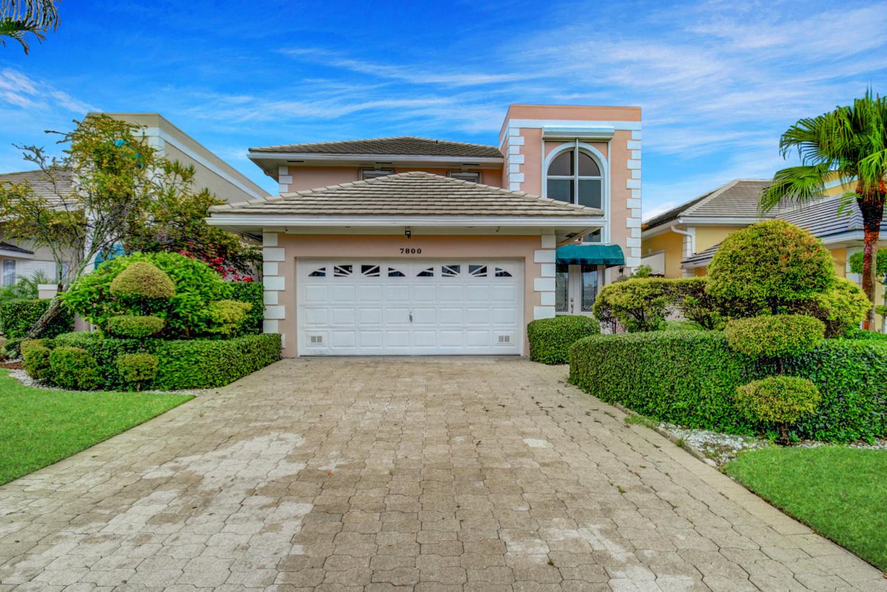 7800 Travelers Tree Drive - Photo 1