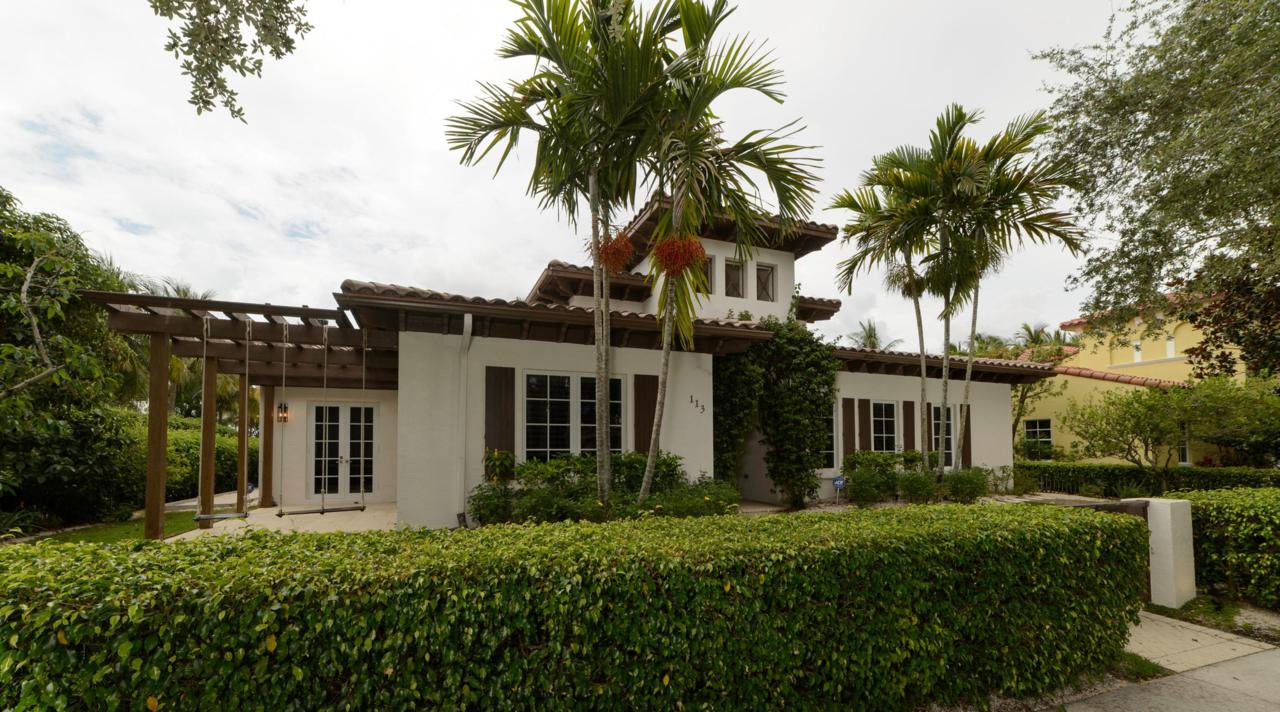 113 Valencia Boulevard - Photo 1