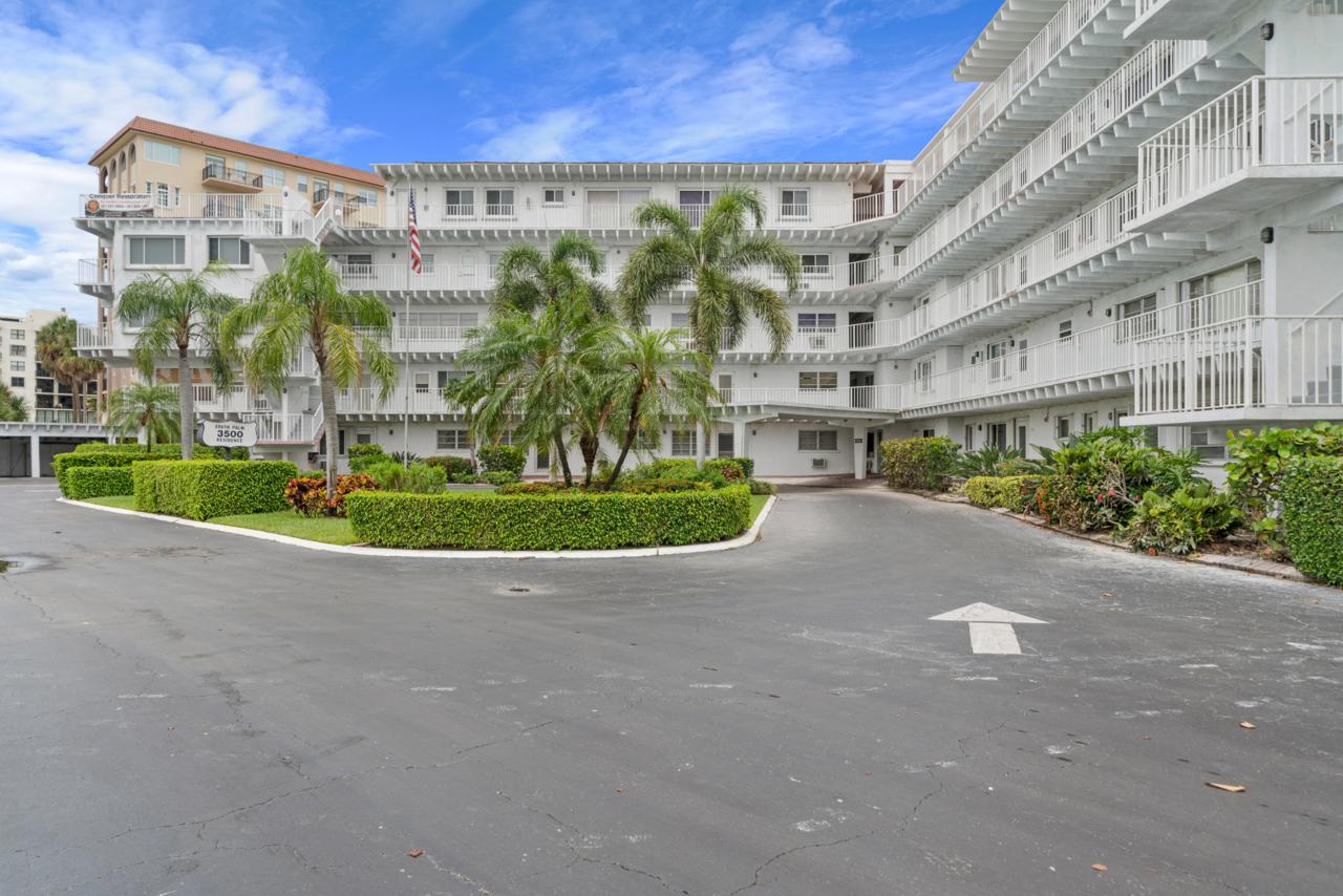 3500 Ocean Boulevard - Photo 1