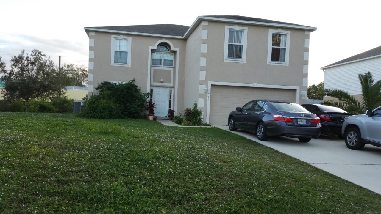 1670 Norman Street - Photo 1