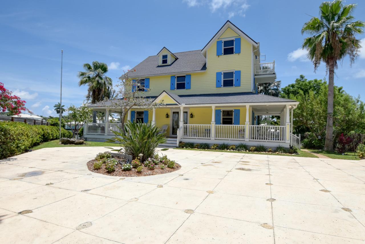 920 Robert Road - Photo 1
