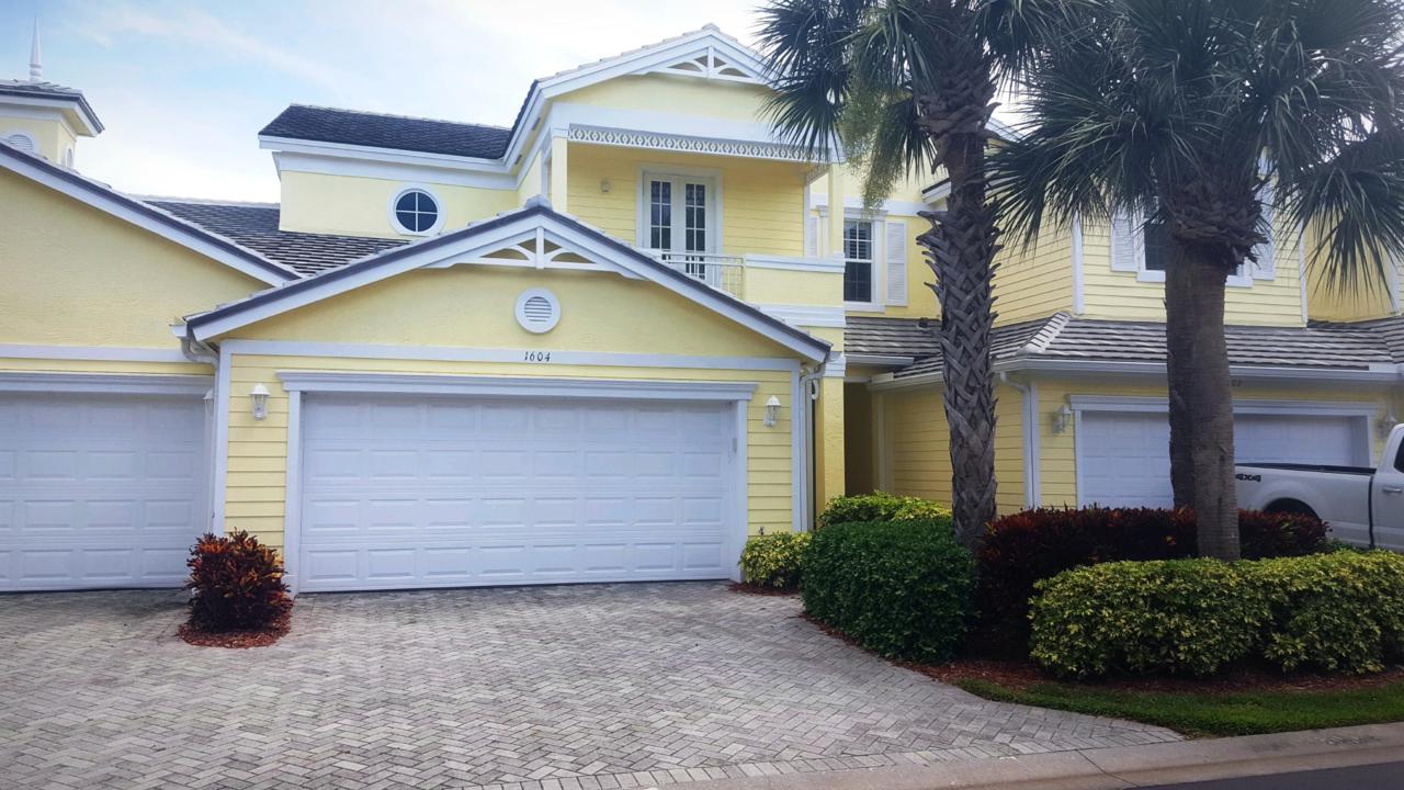 1604 Mariner Bay Boulevard - Photo 1