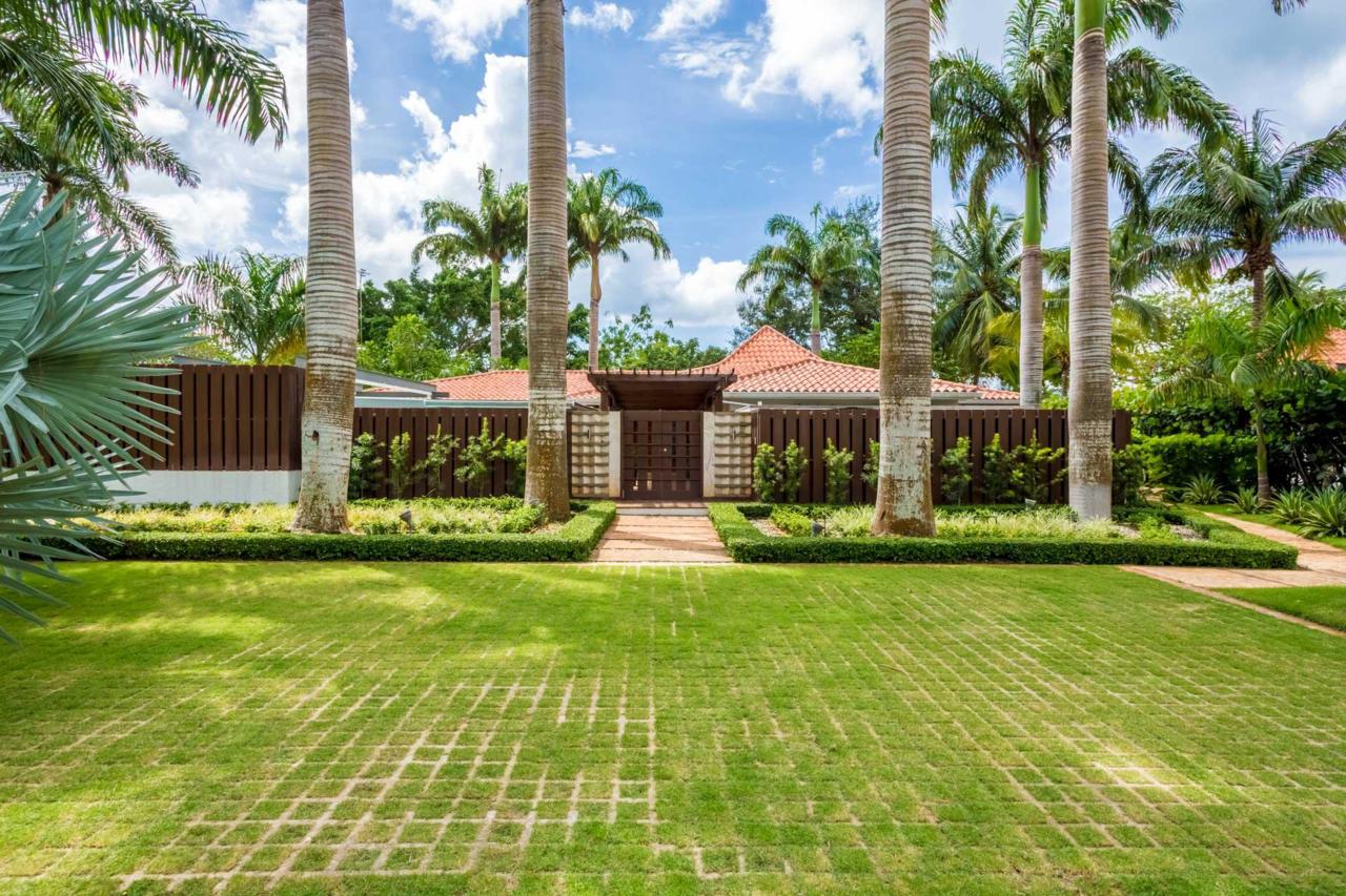 139 Golf Villa - Photo 1
