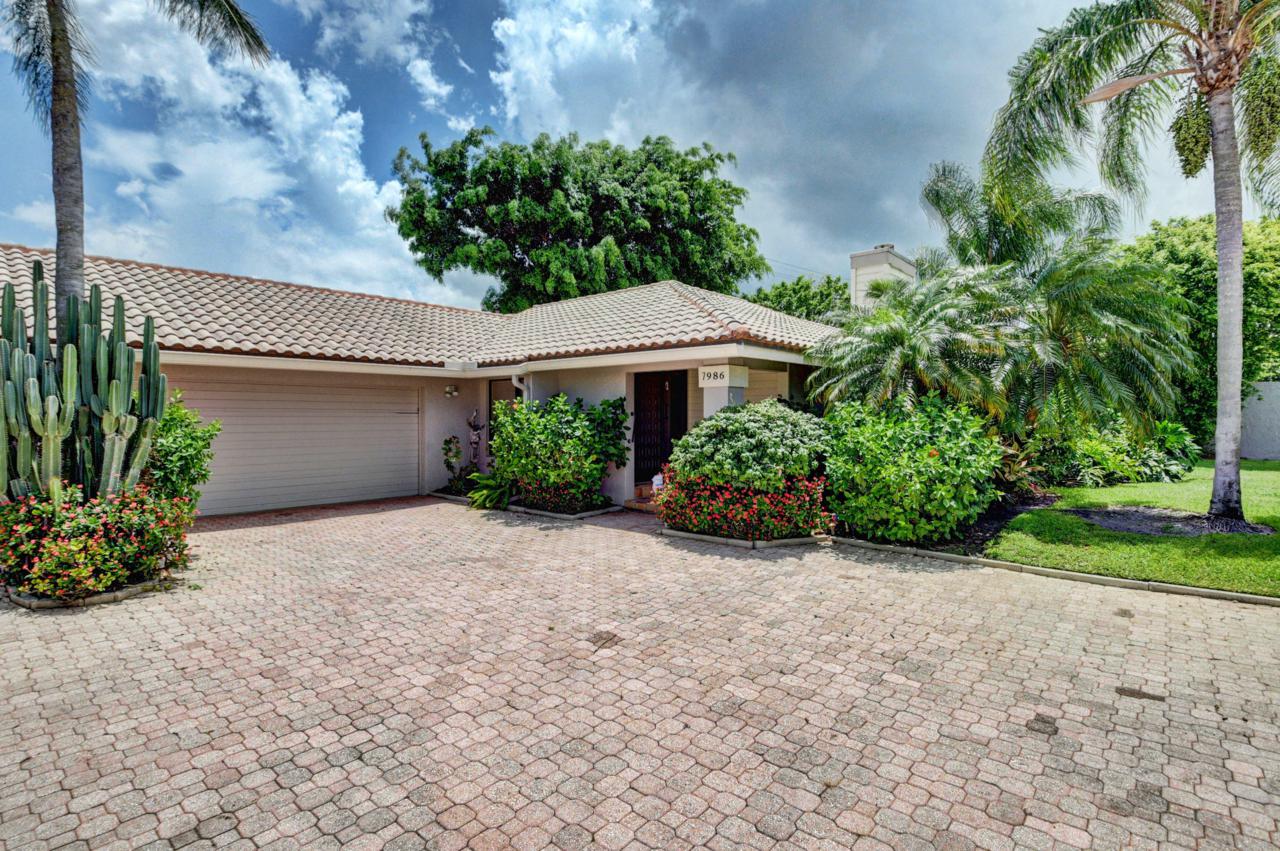 7986 Palacio Del Mar Drive - Photo 1