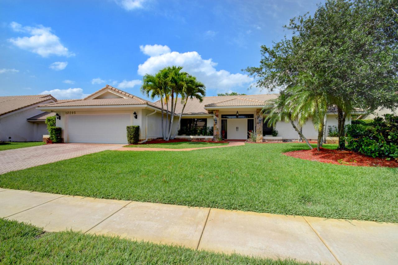 10295 Boca Woods Lane - Photo 1
