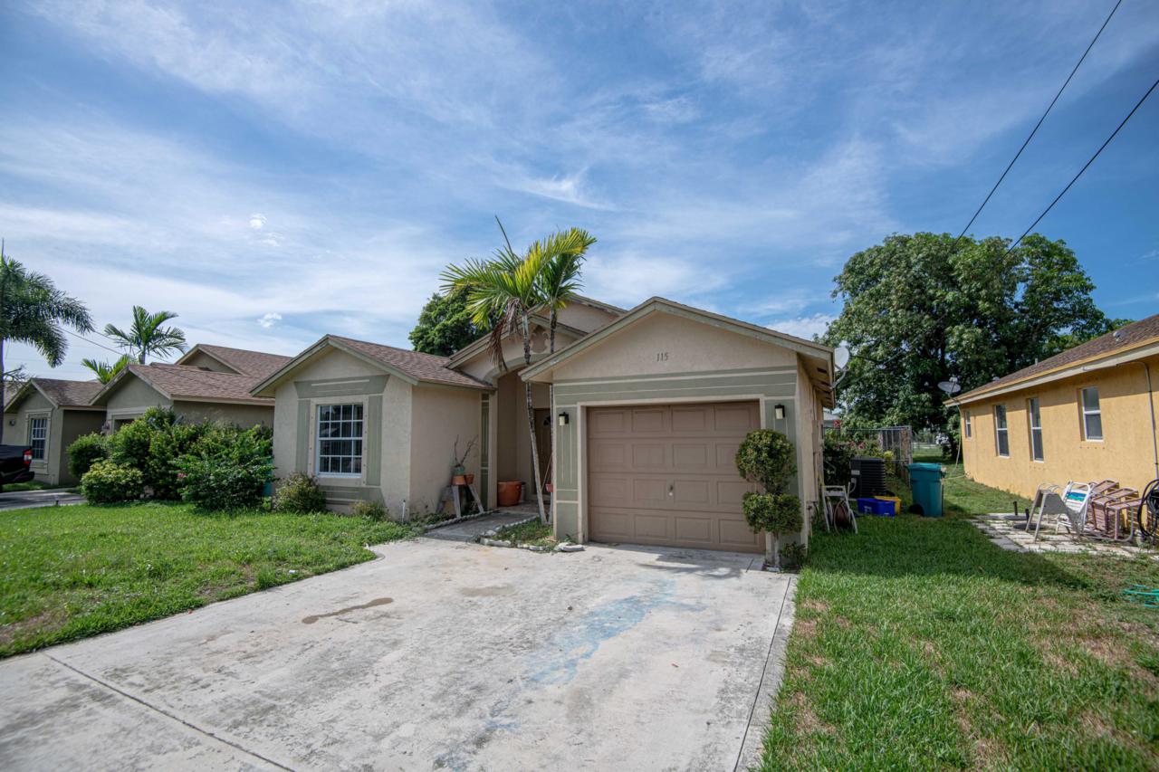 115 11th Avenue - Photo 1