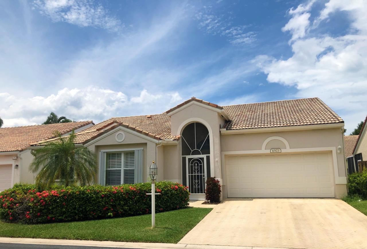 10173 Siena Oaks Circle - Photo 1