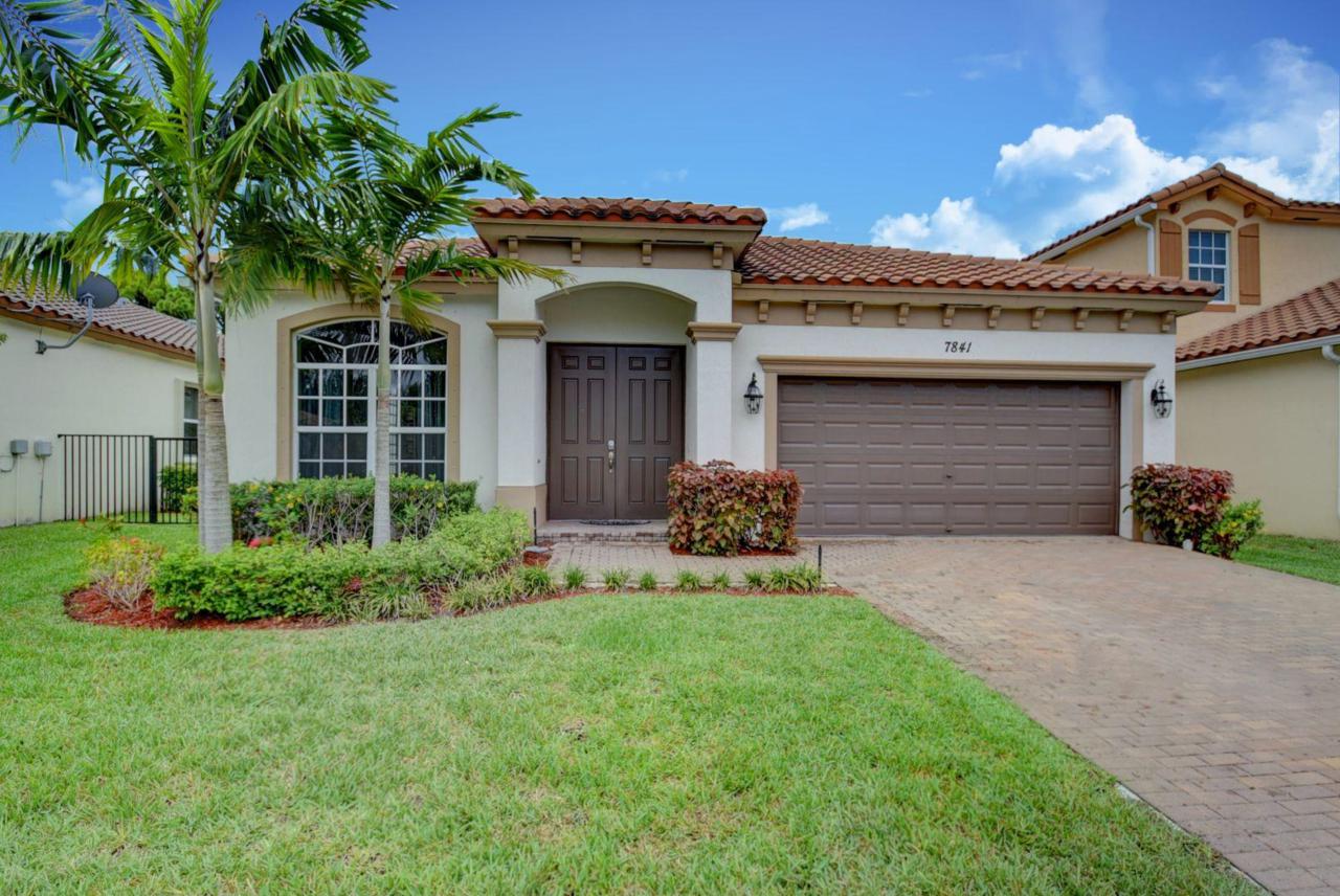 7841 Patriot Street - Photo 1