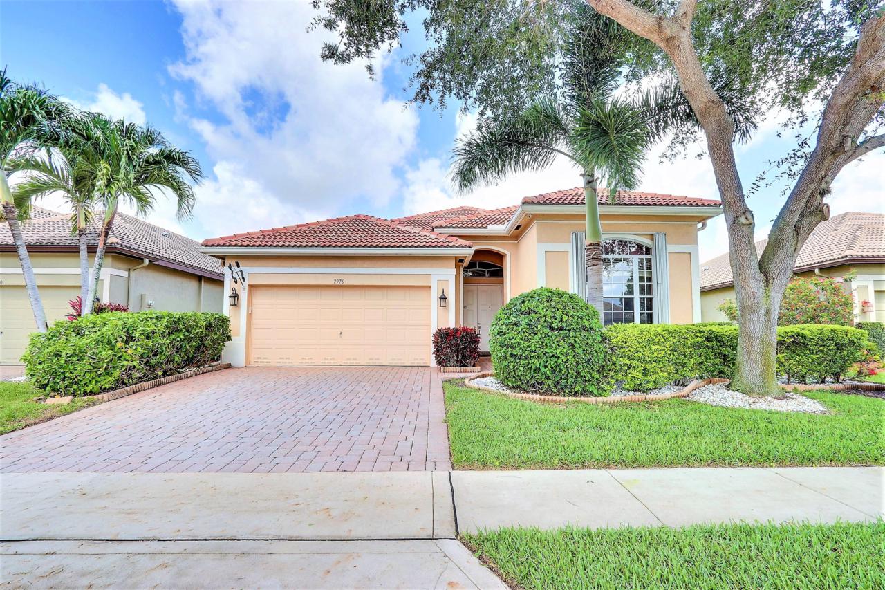 7976 Monarch Court - Photo 1