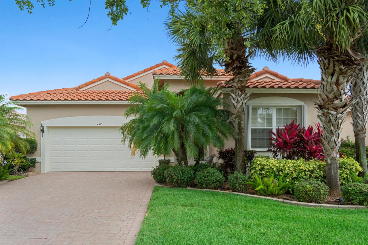 405 Springview Loop - Photo 1