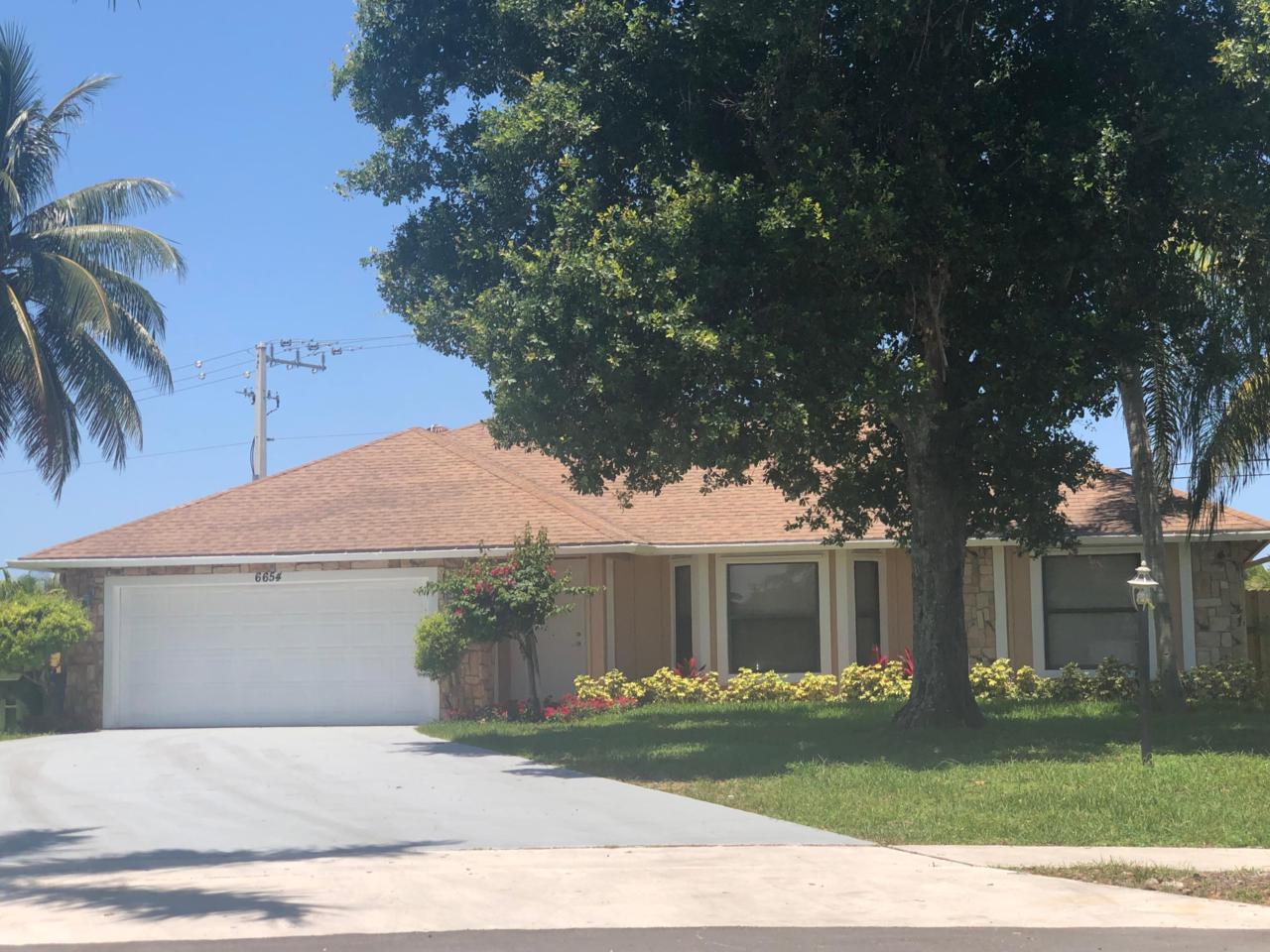 6654 Lawrence Wood Court - Photo 1