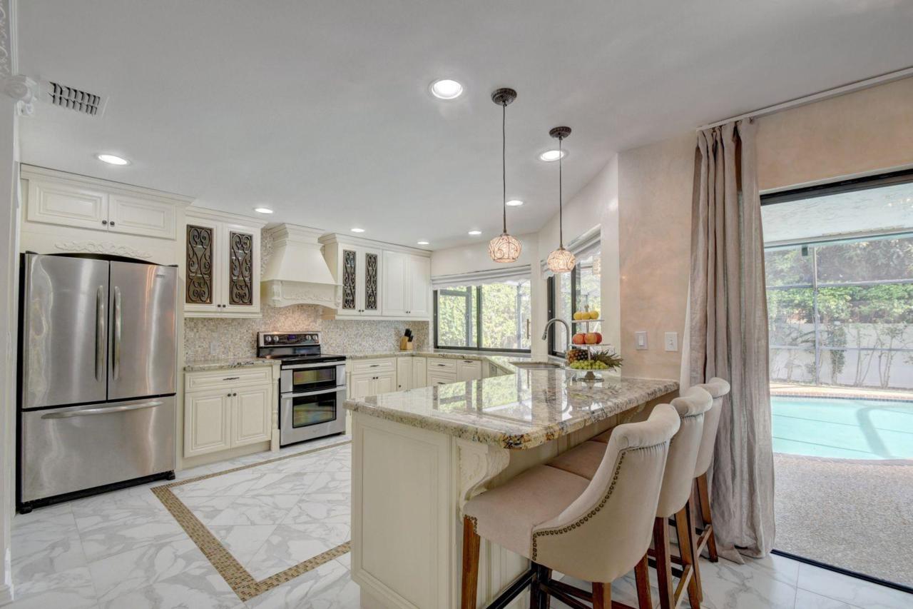 2716 37th Street - Photo 1
