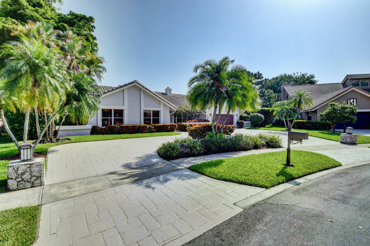 2671 46th Street - Photo 1