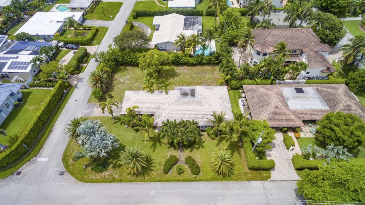 701 4th Street - Photo 1