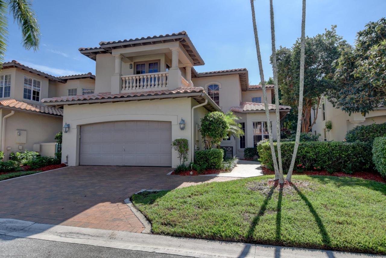 2534 52nd Street - Photo 1